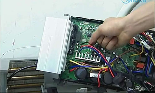 石柱美的空调电话是多少